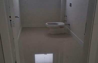 Imagem 3: Casa com 4 Dormitorio(s) localizado(a) no bairro Condomínios em CANELA / Rio Grande do Su