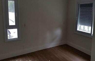 Imagem 4: Casa com 4 Dormitorio(s) localizado(a) no bairro Condomínios em CANELA / Rio Grande do Su