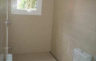 Imagem 7: Casa com 4 Dormitorio(s) localizado(a) no bairro Condomínio em GRAMADO / Rio Grande do Su