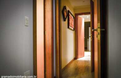 Imagem 2: Apartamento com 3 Dormitorio(s) localizado(a) no bairro PLANALTO em GRAMADO / Rio Grande