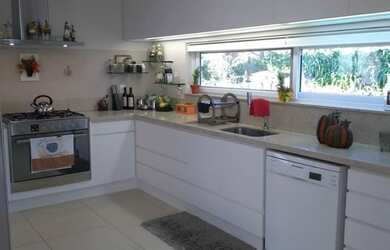 Imagem 3: Casa com 3 Dormitorio(s) localizado(a) no bairro Condomínio em GRAMADO / Rio Grande do Su