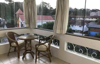 Imagem 2: Casa com 3 Dormitorio(s) localizado(a) no bairro CENTRO em GRAMADO / Rio Grande do Sul Re