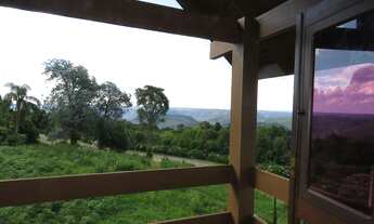 Imagem 5: Em gramado, 3 dormitórios, 1 suítes, 3 banheiro, 2 vagas na garagem, 20M² de Área Construí