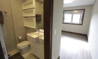 Imagem 7: Em Gramado, 3 dormitórios, 3 suíte, 2 vagas na garagem, 163M² de Área Construída