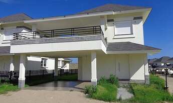 Imagem: Casa com 3 Dormitorio(s) localizado(a) no