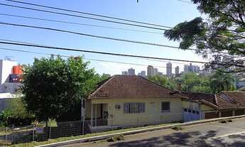 Imagem: Casa com 3 Dormitorio(s) localizado(a) no