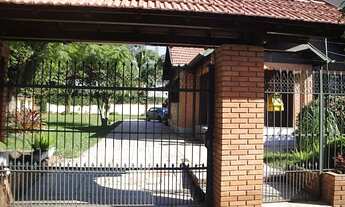 Imagem: Casa com 3 Dormitorio(s) localizado(a) no