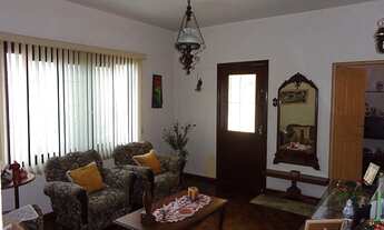 Imagem: Casa com 4 Dormitorio(s) localizado(a) no