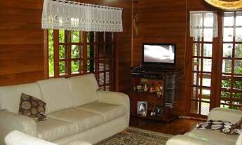 Imagem: Casa com 4 Dormitorio(s) localizado(a) no