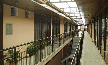 Imagem: Sala Comercial com 3 Dormitorio(s) localizado(a)