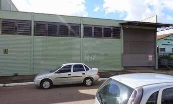 Imagem: Pavilhão com 3 Dormitorio(s) localizado(a)