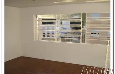 Imagem 7: Pavilhão com 4 Dormitorio(s) localizado(a) no bairro Pátria Nova em Novo Hamburgo / Rio G