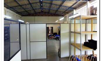 Imagem 2: Pavilhão com 3 Dormitorio(s) localizado(a) no bairro Ouro Branco em Novo Hamburgo / Rio G