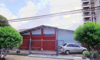 Imagem: Casa com 3 Dormitorio(s) localizado(a) no