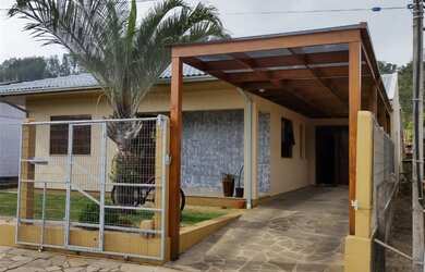 Imagem 2: Casa com 3 Dormitorio(s) localizado(a) no bairro CENTRO em Rolante / Rio Grande do Sul Re