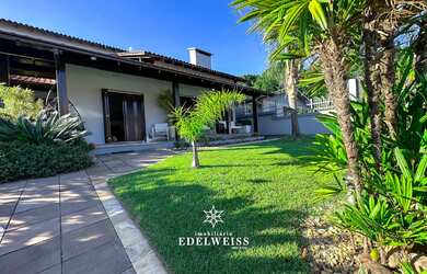 Imagem 4: Alto Padrão!, 3 dormitórios, 1 suítes, 3 banheiro, 2 vagas na garagem, 20M² de Área Constr