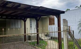 Imagem: Casa com 2 Dormitorio(s) localizado(a) no