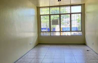 Imagem 3: Sala Comercial com 3 Dormitorio(s) localizado(a) no bairro Centro em Igrejinha / Rio Gran