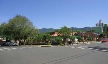 Imagem: Terreno localizado(a) no bairro Centro em