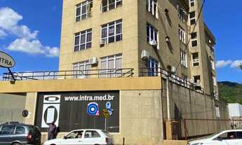 Imagem: Sala Comercial com 3 Dormitorio(s) localizado(a)