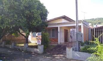 Imagem: Casa com 2 Dormitorio(s) localizado(a) no