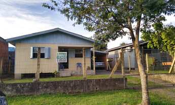 Imagem: Casa com 3 Dormitorio(s) localizado(a) no