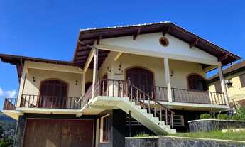 Imagem: Casa com 2 Dormitorio(s) localizado(a) no