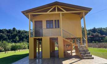 Imagem: Casa com 3 Dormitorio(s) localizado(a) no