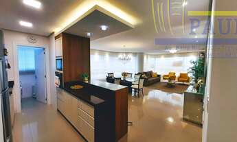 Imagem 7: Apartamento com três quartos, mobiliado e decorado, duas vagas separadas, junto a Sat, no