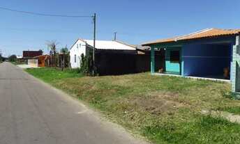 Imagem 4: Casa com 2 Dormitorio(s) localizado(a) no bairro em Limeira de Mantena (Mantena) / Rio G