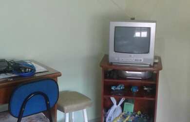 Imagem 6: Excelente casa com três amplos dormitórios, arejados , ensolarados , sala de estar aconche