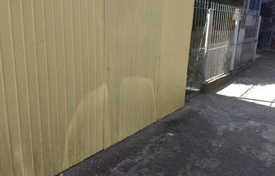 Imagem 2: Terreno com loja na frente , casa mais um apartamento comercial para loja mercado