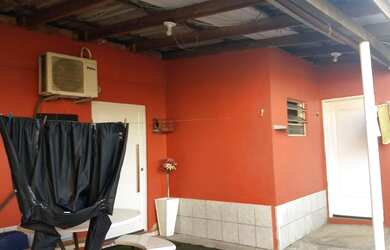 Imagem 7: DUAS CASAS EM EXCELENTE TERRENO GRANDE E PLANO COM EIXO NORTE