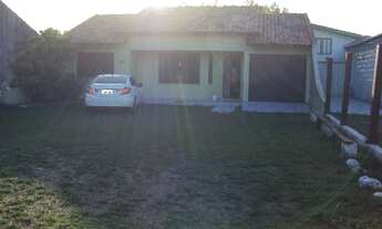 Imagem: Casa com 3 Dormitorio(s) localizado(a) no