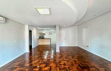 Imagem 3: Apartamento à venda no Centro de São Leopoldo - Sacada, Churrasqueira e Elevador