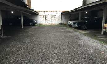 Imagem: Terreno com 4 Dormitorio(s) localizado(a)