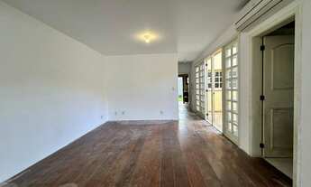 Imagem 6: Casa à venda em São Leopoldo - Fião: Churrasqueira, Lareira, Cozinha, Área de serviço e ma