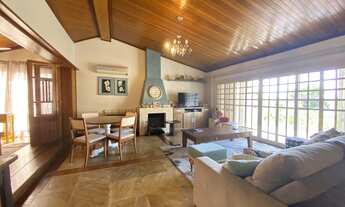 Imagem 2: Casa à venda em São Leopoldo, Bairro Pinheiro - Com piscina, churrasqueira e muito mais!