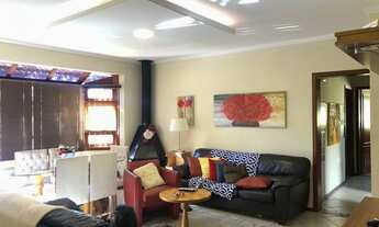 Imagem: Casa com 3 Dormitorio(s) localizado(a) no