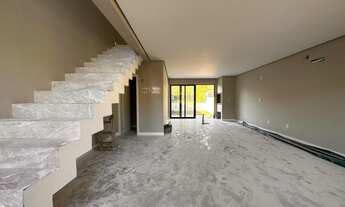 Imagem 2: Casa à venda em São Leopoldo, Bairro Pinheiro - Com sacada e churrasqueira!