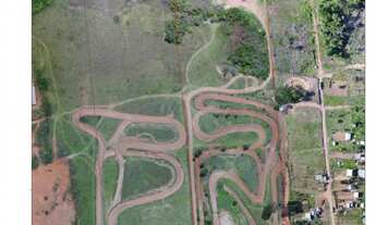 Imagem: Área de Terra com 3 Dormitorio(s) localizado(a)