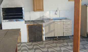 Imagem 2: Casa de alvenaria 2 dormitórios, 1 banheiro, 1 garagem, bairro Rondônia