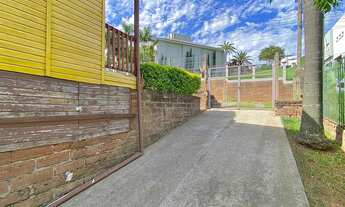 Imagem 3: Terreno com casa e predio comercial no Bairro Primavera - Novo Hamburgo