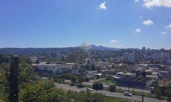 Imagem 2: Terreno em aclive com vista panorâmica, próximo a BR116