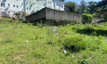 Imagem: Terreno de esquina com Rua Jacob Kroeff