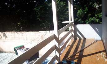 Imagem 4: Casa para necessitando reparos