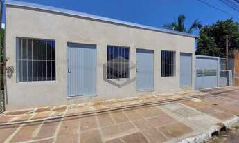 Imagem: Terreno com 2 casas e 3 lojas em Canudos