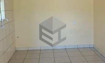 Imagem 6: Casa com 2 Dormitórios em Pátio Compartilhado — Conforto e Localização