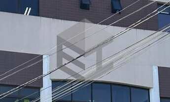 Imagem: Loja térrea em galeria no Rio Branco