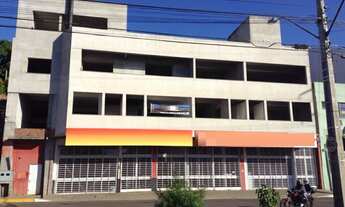 Imagem: Prédio comercial e Residencial na Av. 7